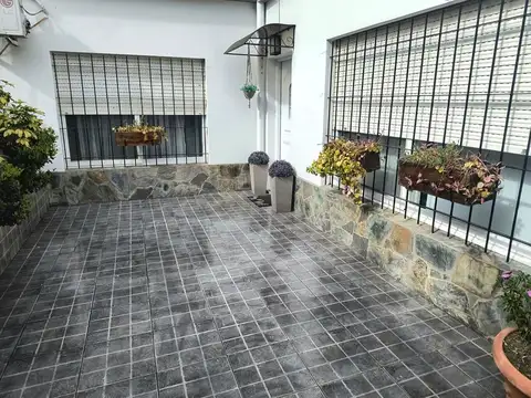 Depto Tipo Casa en Venta de 4 ambientes