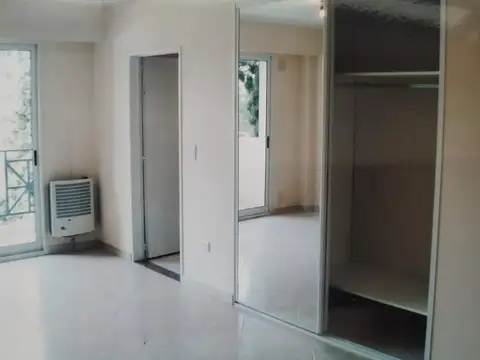 Departamento en Venta en Villa Pueyrredon, USD 78.000