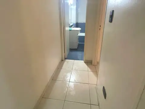 FLORES DEP 2 AMB CON BALCÓN A PASOS AV AVELLANEDA Y SUBTE