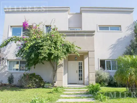Casa en Venta de 4 dormitorios