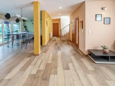Casa en Venta de 5 dormitorios