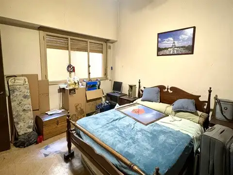 Impecable Depto en PB con 2 Patios – Ambientes Amplios y Luminosos – ¡Ideal Inversión o Primera Vivienda!