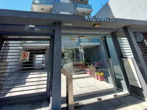 Departamento dos ambientes en Alquiler Quilmes Centro.
