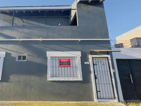 Departamento en planta alta en Alquiler ingreso inmediato
