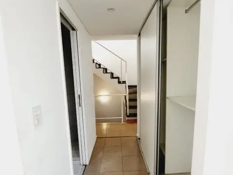 Depto Tipo Casa en Alquiler en Villa del Parque, $ 1.100.000