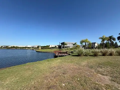 Terreno en Venta de 1090,0 m2