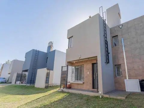 CASA VENTA | PERMUTA EN FISHERTON 2 DORMITORIOS