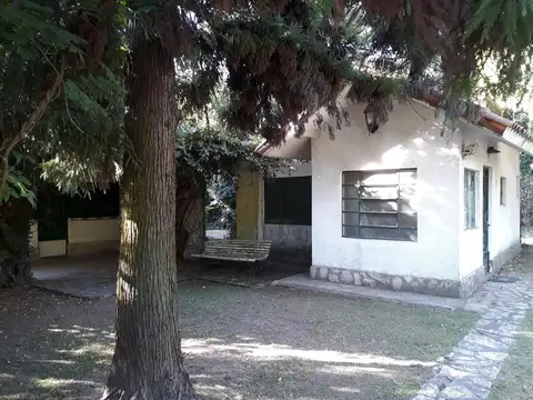 CHALET+CASA S/LOTE 760 M2 IDEAL 2 FAMILIAS ZONA RESIDENCIAL 