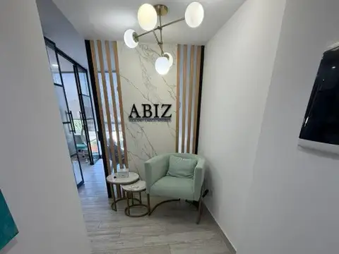 Avenida Caseros 1700