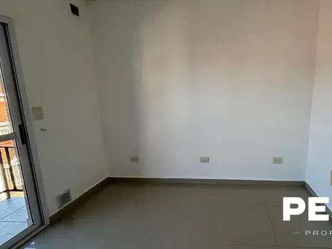 Departamento en calle Rivadavia UF 6