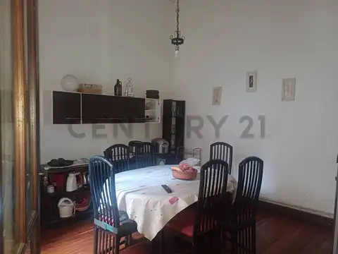 Depto Tipo Casa en Venta en Abasto, USD 154.000