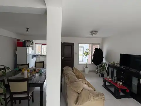 Casa en Venta en Neuquen, USD 185.000