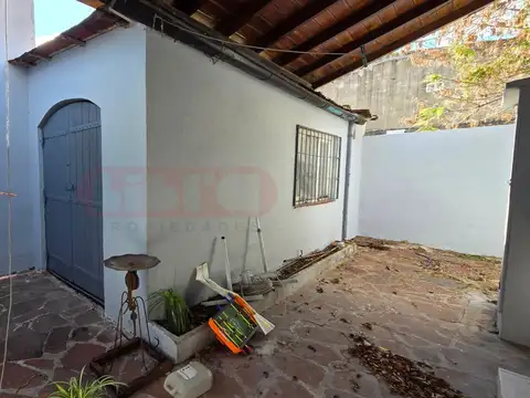 Casa 4 ambientes con 1 baño