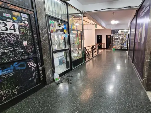 Local en Venta 40 años