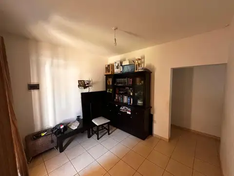 VENTA CASA 2 DORM BARRIO PARQUE MONTECRISTO