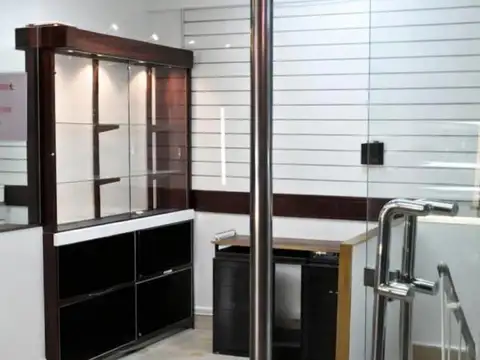 VENTA DE LOCAL TRES AMB EN PALERMO GRAN OPORTUNIDAD 