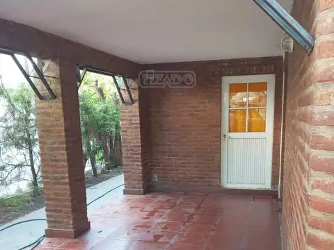 Casa en Alquiler en Country Club Banco Provincia, USD 800