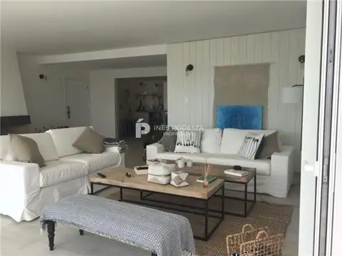 Departamento en Alquiler de 3 dormitorios