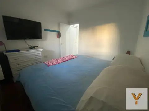 Casa 6 ambientes con 3 baños