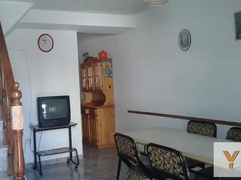 Casa en venta - 2 Dormitorios 4 Baños - Las Toninas