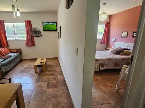 VENTA COMPLEJO 2 DEPTOS CON PILETA PLAYAS DE ORO