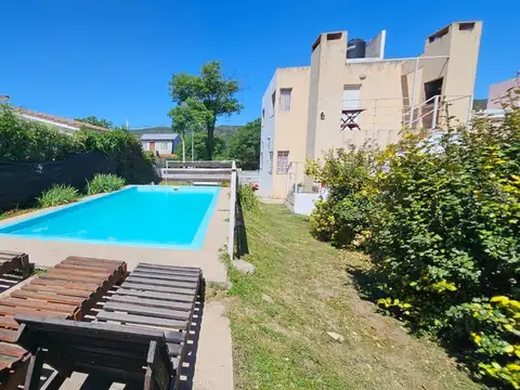 VENTA COMPLEJO 2 DEPTOS CON PILETA PLAYAS DE ORO