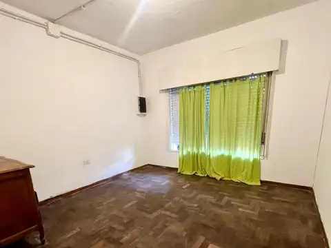 Depto Tipo Casa en Alquiler de 2 dormitorios