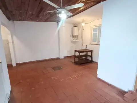 Depto Tipo Casa en Alquiler de 2 dormitorios