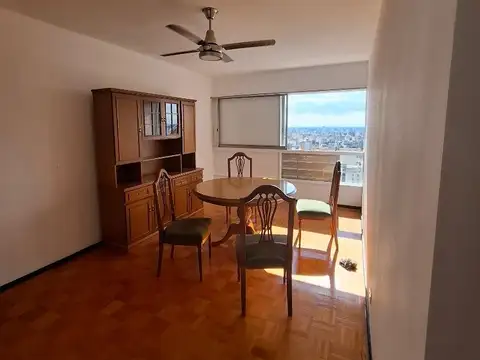 Departamento céntrico, hermosa vista. Opción con muebles