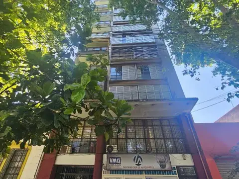 DEPTAMENTO LUMINOSO DE 2 DORMITORIOS