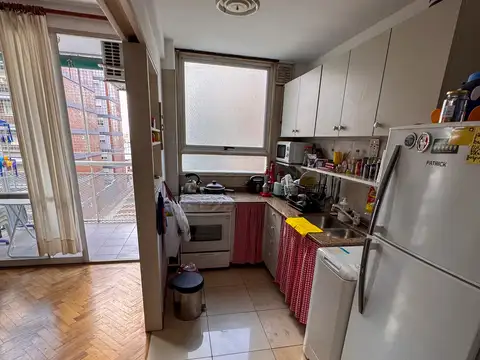 Avenida Olazábal 4600, Piso 6