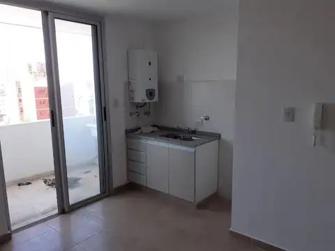 LISANDRO DE LA TORRE 3200