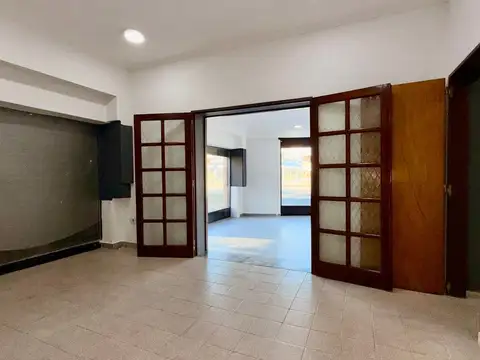 Avenida Hipólito Yrigoyen 2600