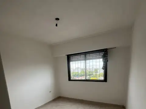 6 casi  63 1500, Piso 9