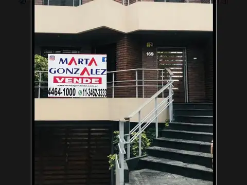 Depto Tipo Casa en Venta con 4 cocheras