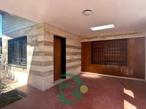 Venta Casa 4 Amb. Ciudad jardin. Palomar.RECICLADA A NUEVO