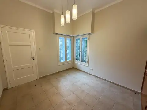 Casa de dos dormitorios en alquiler en zona céntrica