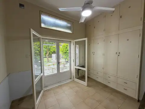 Casa en Alquiler en 30 De Octubre, $ 800.000