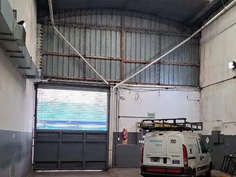 Galpon en Alquiler en Villa Devoto, USD 12.000