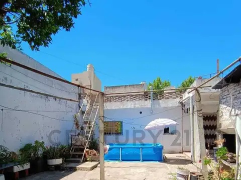 VENTA CASA 3 AMBIENTES, A 500M DE LA ESTACION DE  EZPELETA