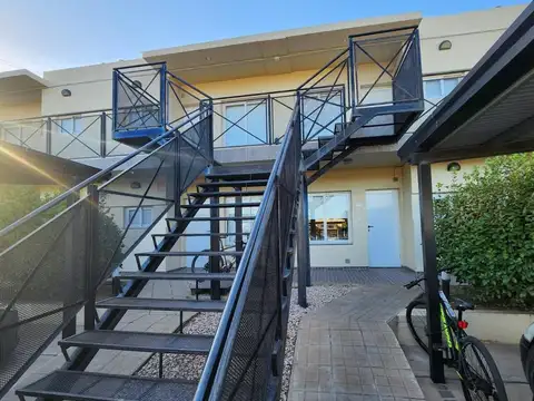 37 e/ Av. San Martín y 18