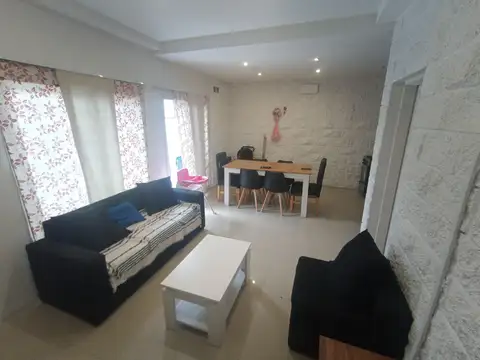 Departamento 4 ambientes con 2 baños