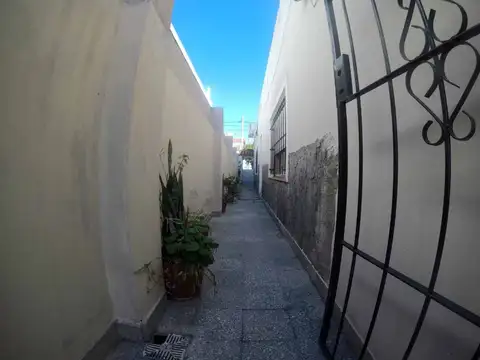 Depto Tipo Casa en Venta en Tablada, USD 59.000