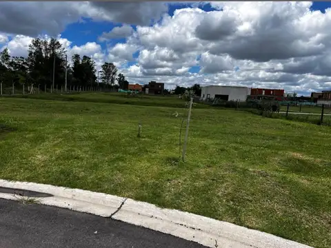 Terreno en Venta en Pilar Del Este, Countries y Barrios Cerrados en Pilar