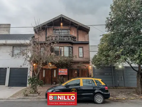 Casa 5 ambientes venta Villa Pueyrredón