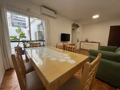 Blanco Encalada 2000, Piso 2