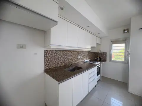 Departamento en Alquiler con 1 cocheras