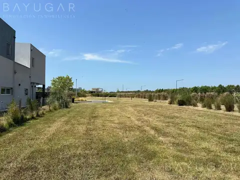 Terreno en Venta 33  mts Fondo