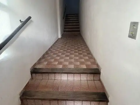 Dr. Arturo Melo 5200, Piso 1