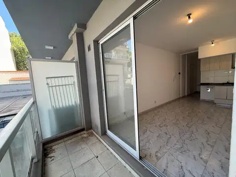Departamento en Venta en Villa del Parque, USD 70.000